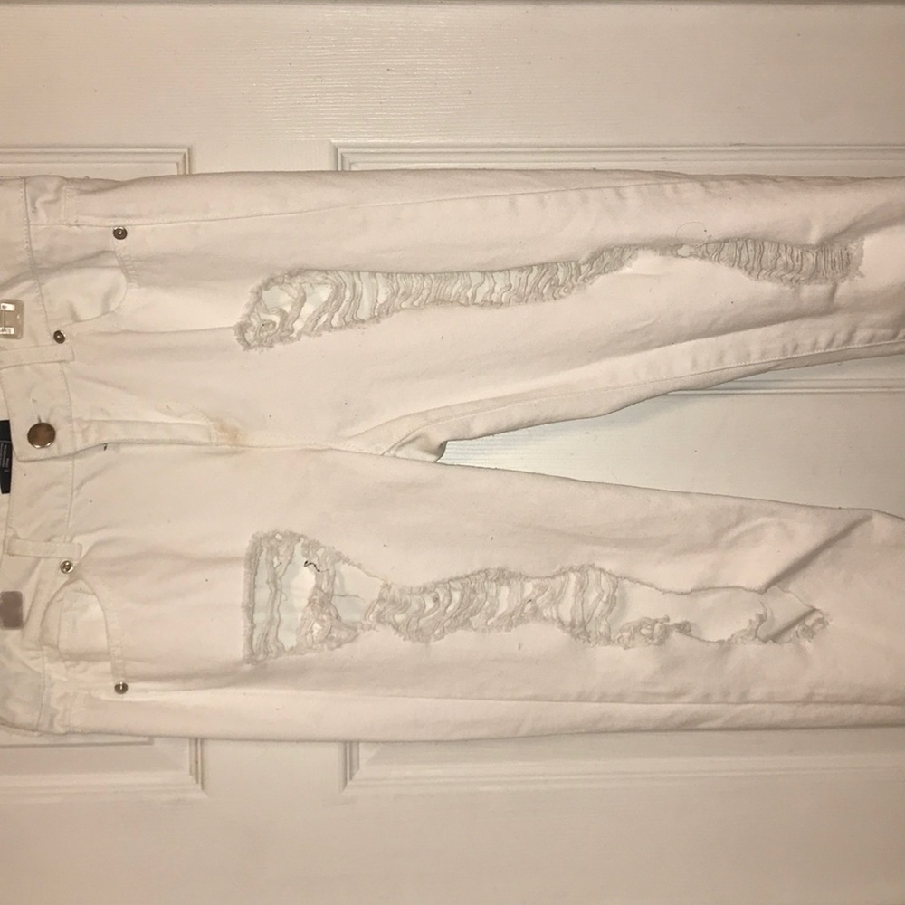 White forever 21 boyfriend jeans